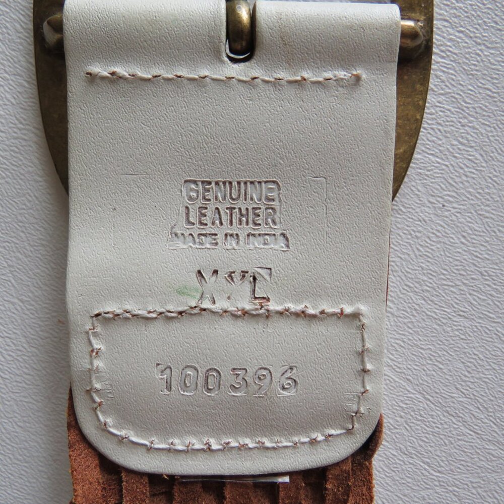 White Gold Basket Weave Front Closure Genuine Leather Oval Buckle Belt - Picture 8 of 11